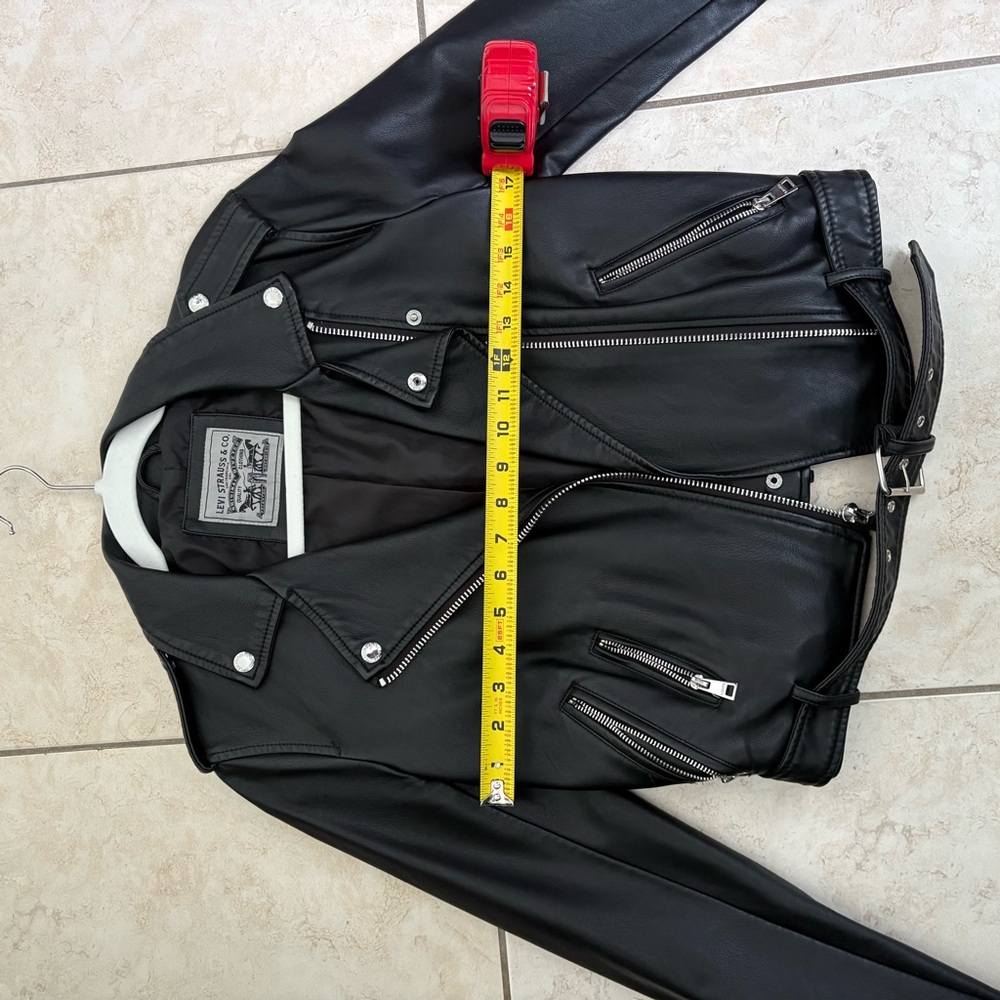 Levi's Women's Classic Black Leather Biker Jacket - Picture 8 of 10